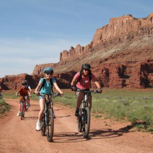 Moab, Utah, USA: Rock Climbing and Mountain Biking