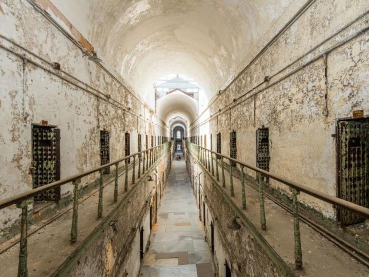 Top 10 Abandoned Places Around the World and Their Eerie Stories